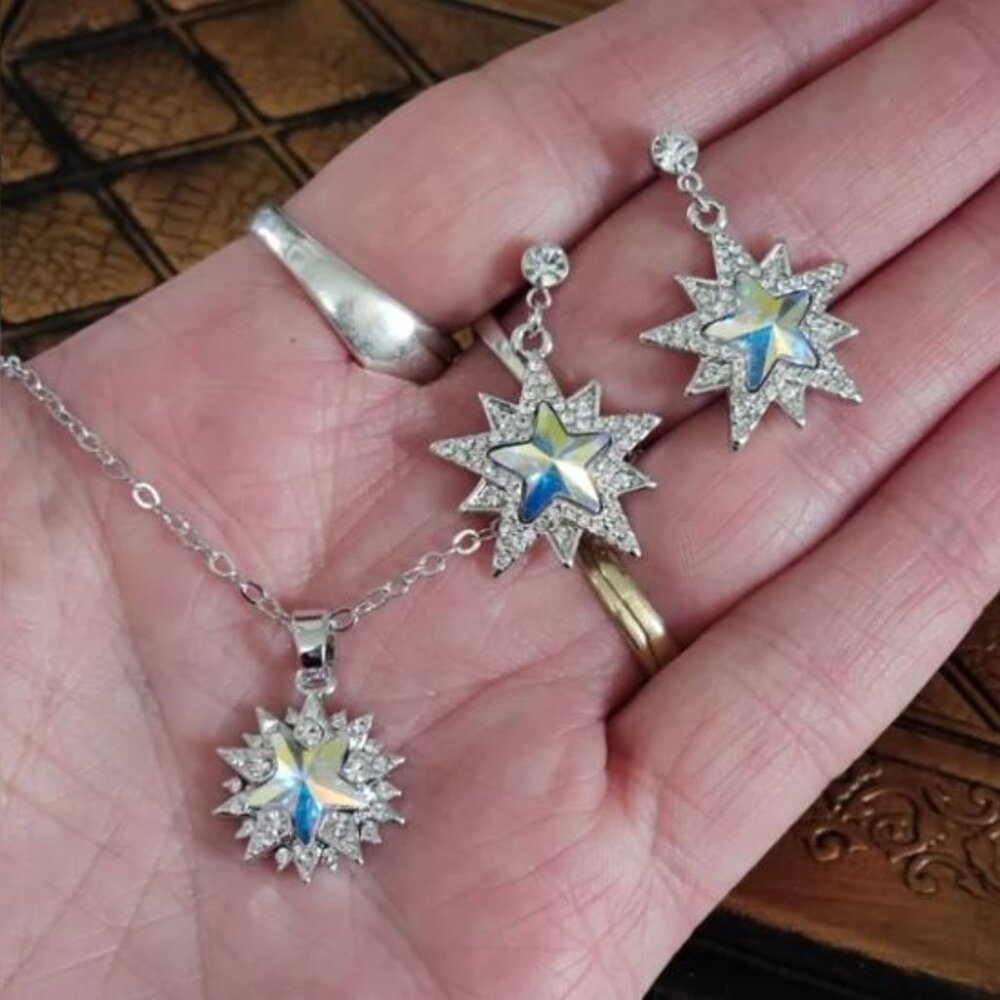 Silver Tone Crystal Star Necklace Set